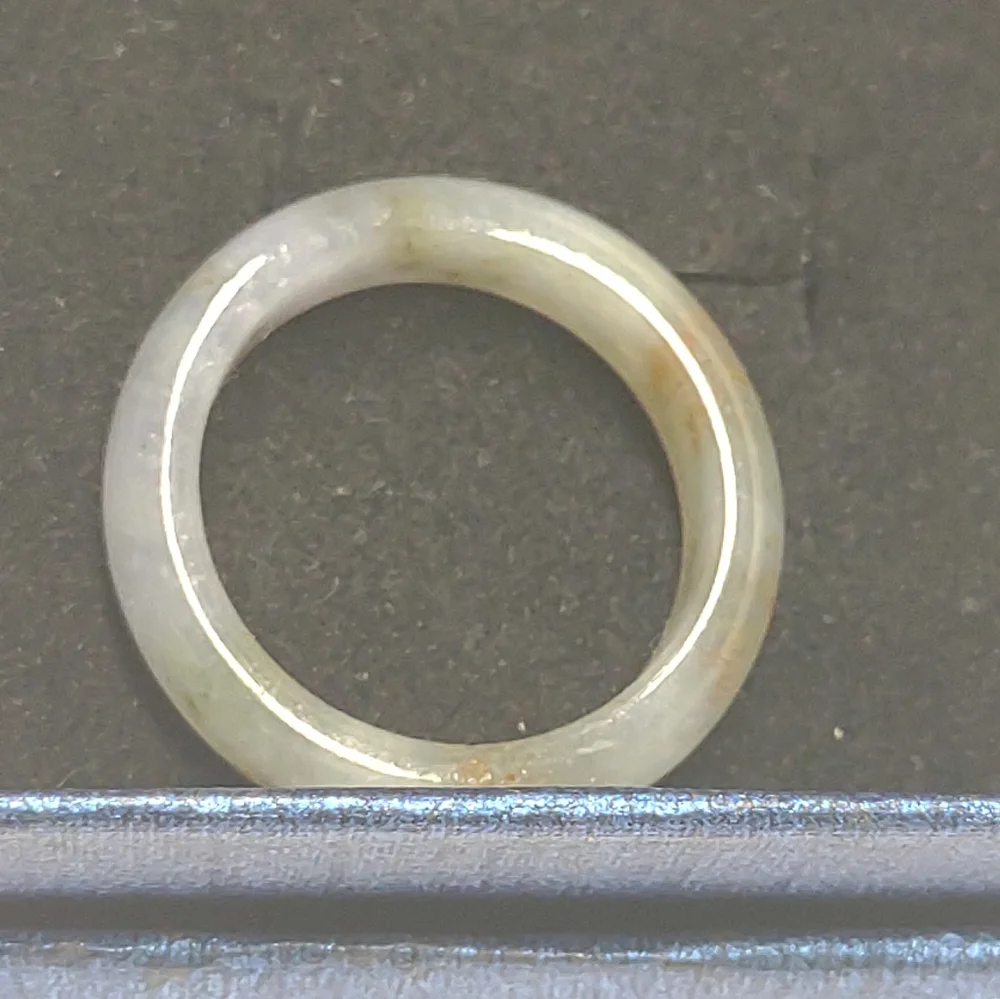 Jadeite ring - Picture 4 of 4